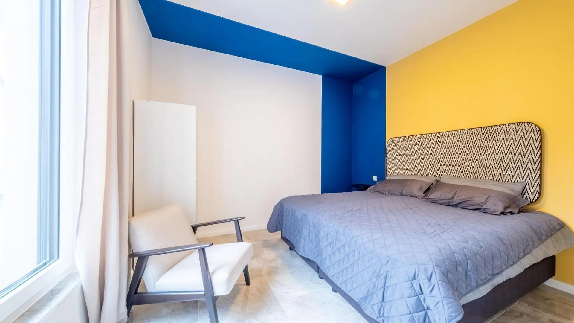 Fast Stay Luxury München 0*,  Deutschland